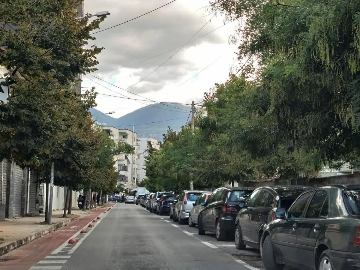Tirana City Center Apartment 0*,  Albanië